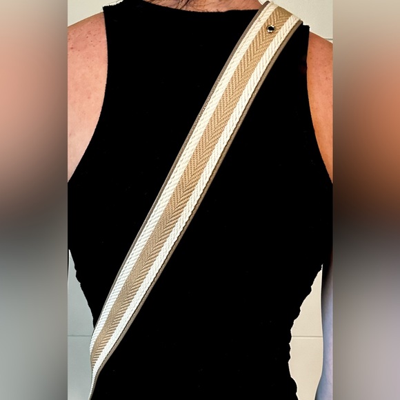 The “Look At Me” Bundle. - Picture 4 of 7